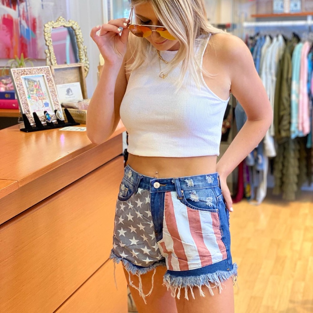 Stars & Stripes fringed shorts vintage look
